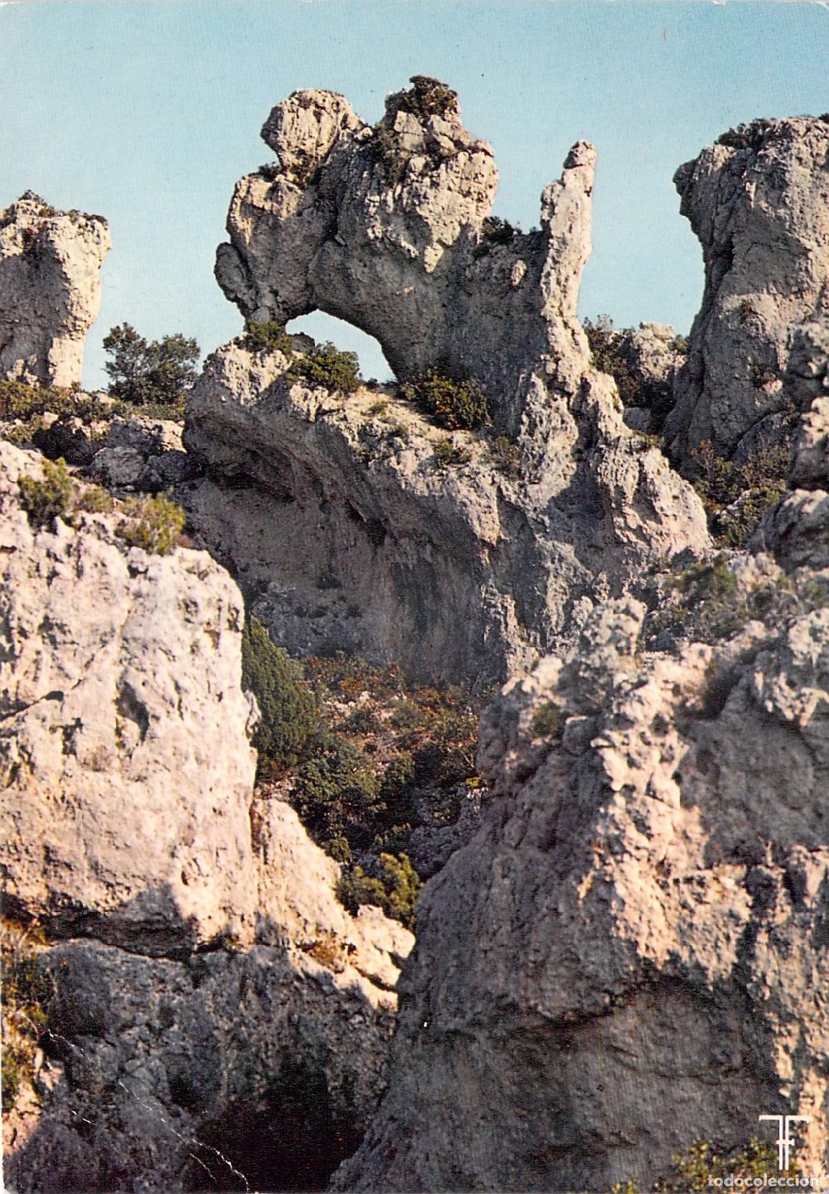 Postales: Postal de Francia - Cirque de Mour&egrave;ze y la Roca Le Z&eacute;bu, Languedoc