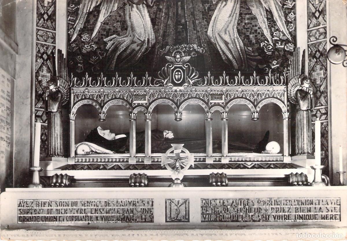 Postcards: Postal Capilla de la Medalla Milagrosa, Santa Luisa de Marillac