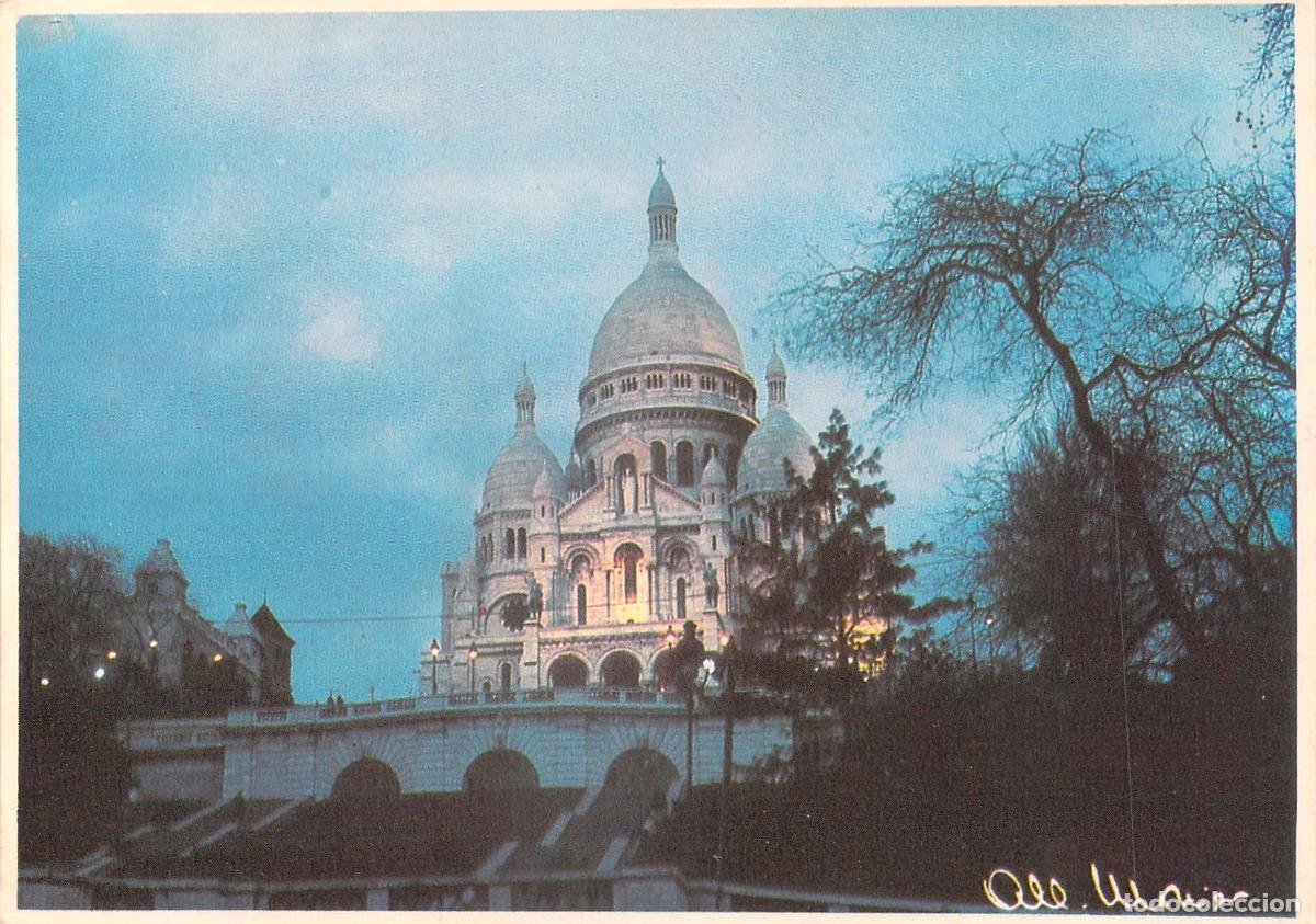 Postales: Postal de la Bas&iacute;lica del Sacr&eacute;-C&oelig;ur en Montmartre Par&iacute;s al Atardecer