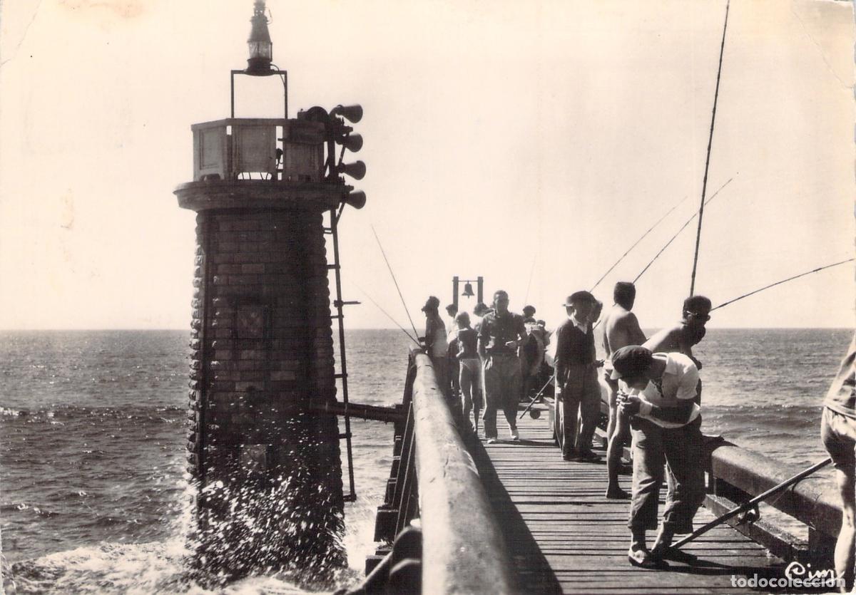 Postales: Postal del Faro y Pescadores en la Estacada de Capbreton