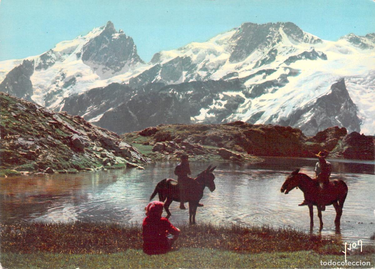 Postales: Postal de los Alpes Franceses Lago L&eacute;ri&eacute; y la Meije
