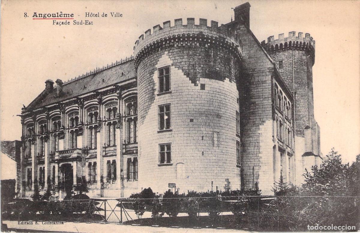 Cartoline: Postal del Ayuntamiento H&ocirc;tel de Ville en Angoul&ecirc;me, Francia