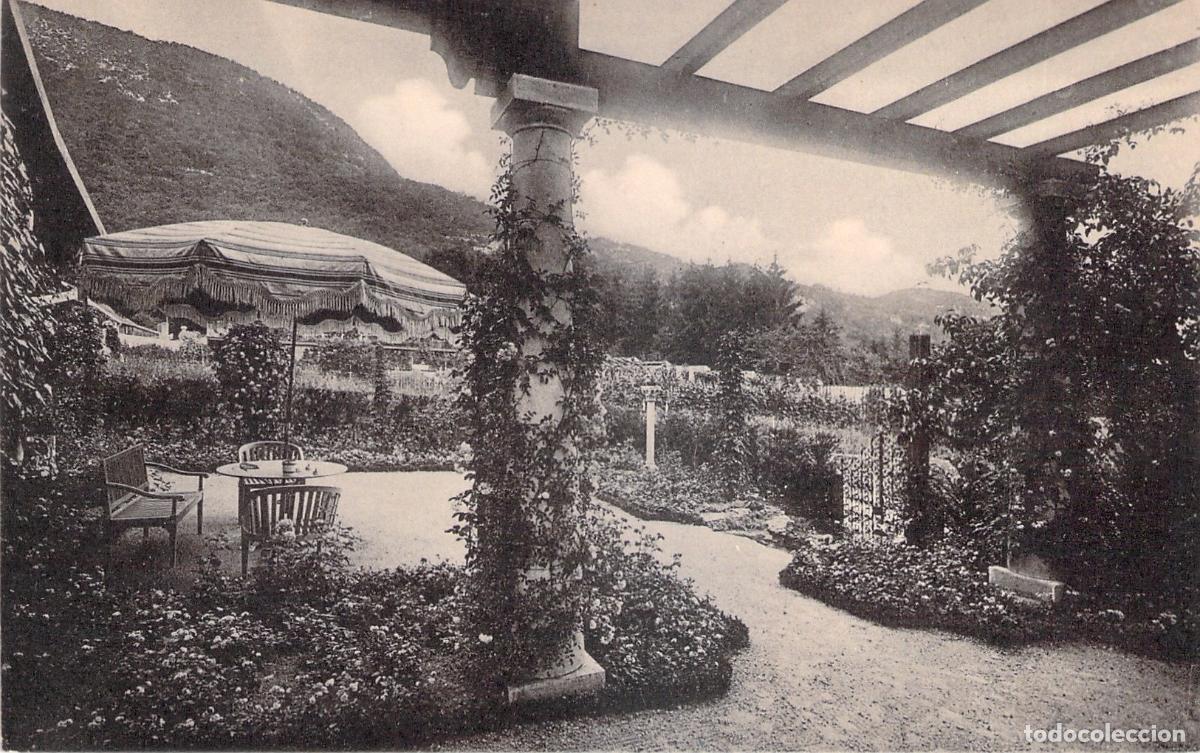 Postales: Postal del Jard&iacute;n y P&eacute;rgola del Chateau de Peyrieu, Francia
