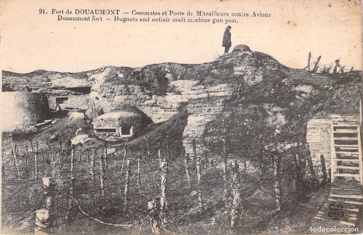 Postales: Postal de Fort de Douaumont Casamatas y Trincheras de Primera Guerra Mundial
