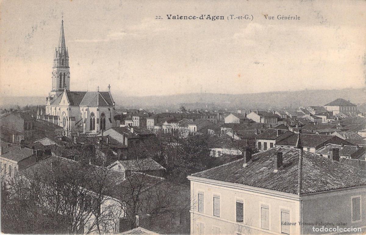 Postales: Postal de Vista General de Valence-d'Agen con Iglesia