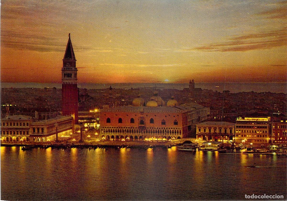Postales: Postal Atardecer en Venecia y D&aacute;rsena de San Marcos
