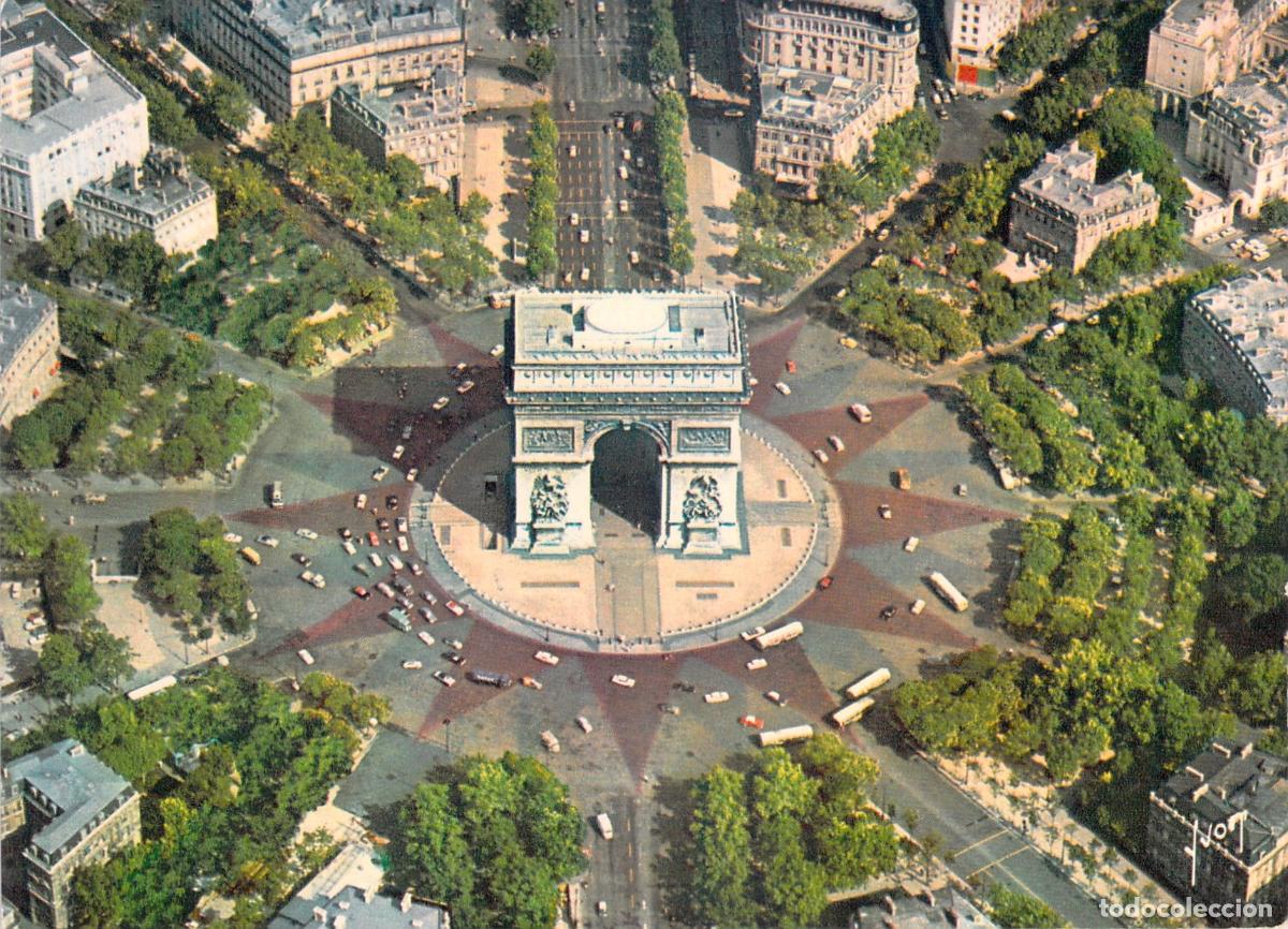 Postales: Postal de Par&iacute;s Vista A&eacute;rea del Arco de Triunfo y Plaza de la Estrella