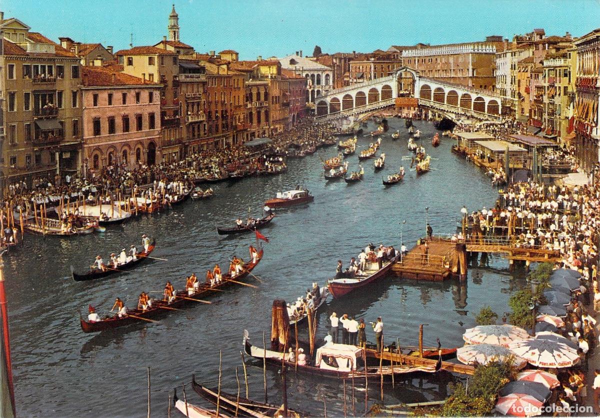 Postales: Postal de Venecia con la Regata Hist&oacute;rica y el Puente de Rialto
