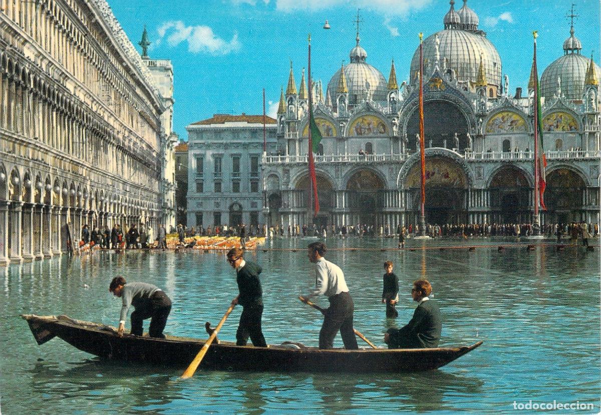 Postales: Postal de Venecia: Marea Alta Excepcional en la Plaza de San Marcos