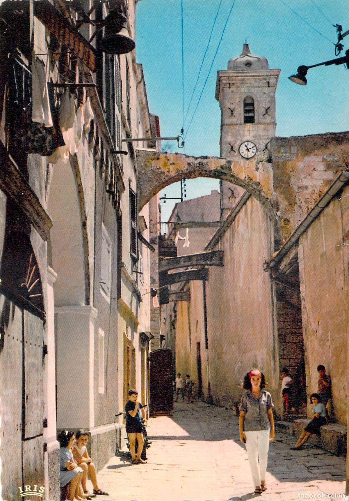 Postales: Postal de Bonifacio C&oacute;rcega - Vieille Rue en Haute Ville