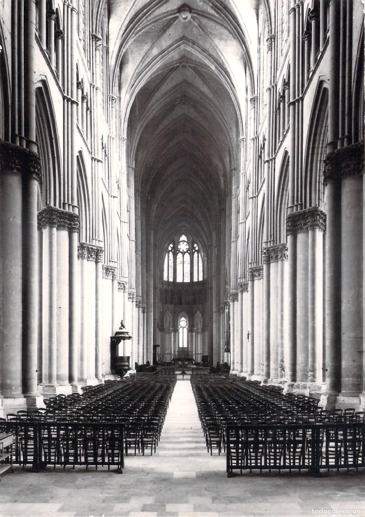 Postales: Postal de la Nave de la Catedral de Reims, Francia