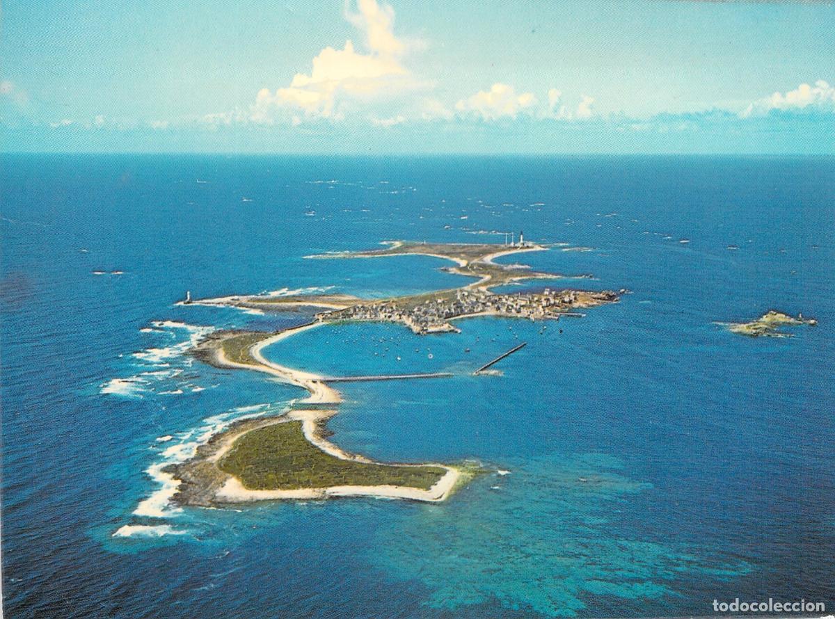 Postcards: Postal de la Isla de Sein con vista a&eacute;rea de Finisterre