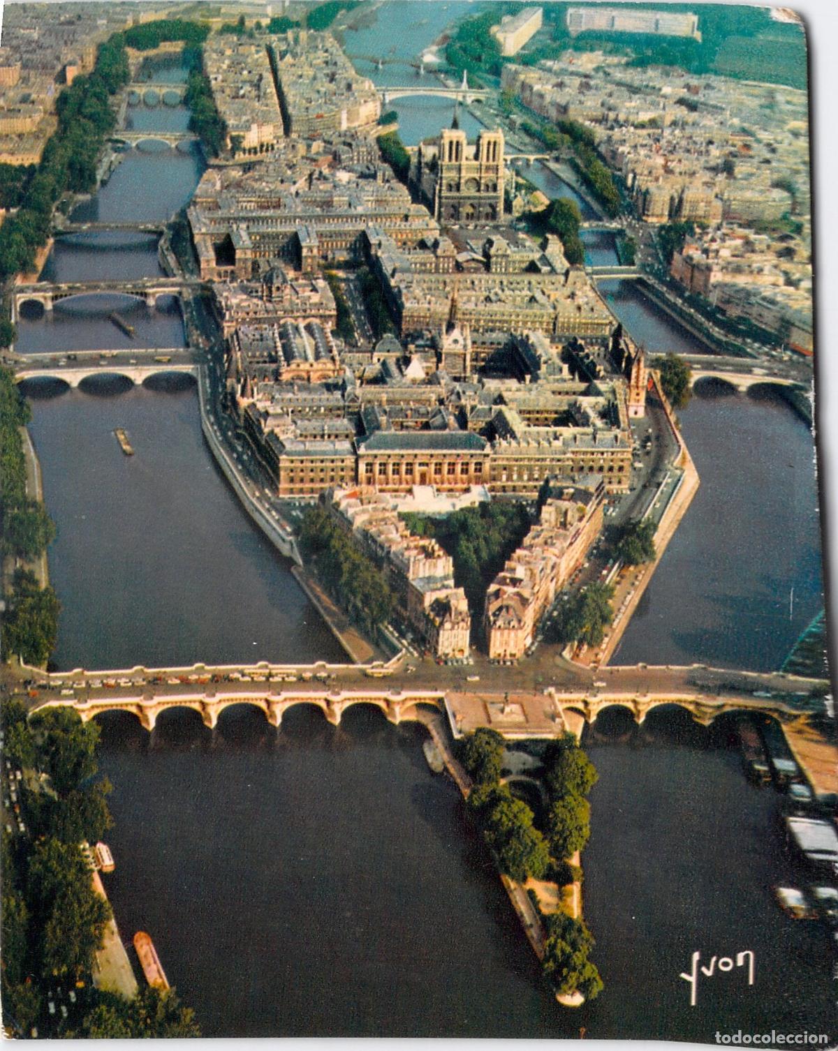 Postales: Postal de Par&iacute;s, Vista A&eacute;rea de la &Icirc;le de la Cit&eacute; y el R&iacute;o Sena