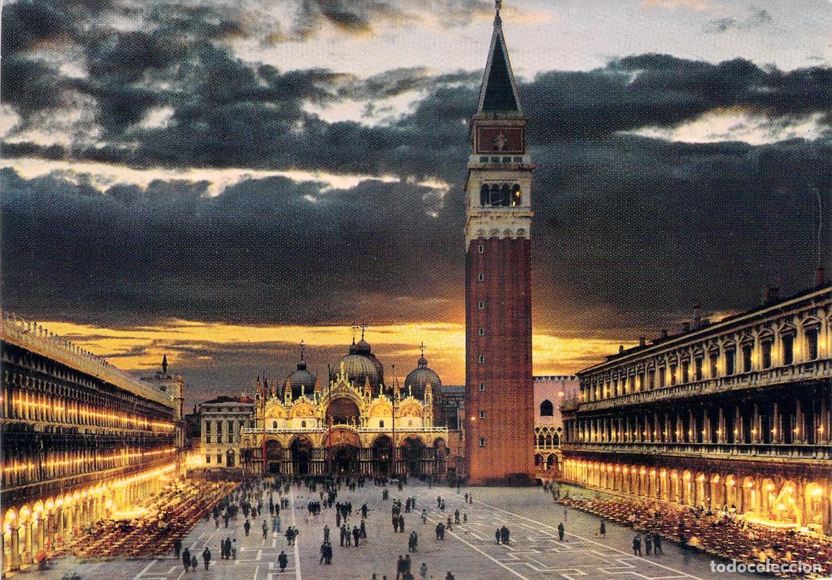 Postales: Postal de la Plaza de San Marcos de Noche, Venecia