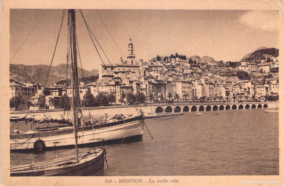 Postales: Postal de Menton Francia La Vieille Ville con Barcos