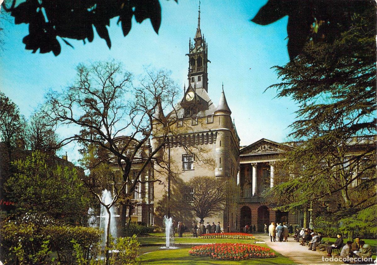 Postcards: Postal del Torre&oacute;n del Capitolio y Jardines en Toulouse