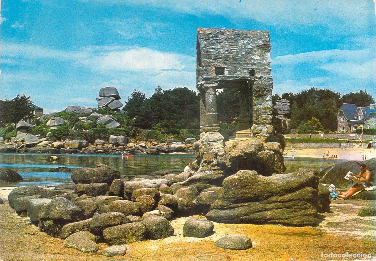Postcards: Postal Ploumanac'h Oratorio de San Guirec y Sombrero de Napole&oacute;n Francia
