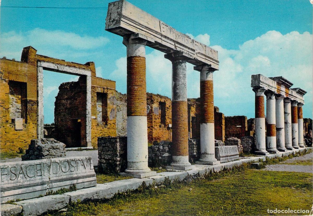 Postales: Postal del Foro de Pompeya con Columnas Romanas, Italia
