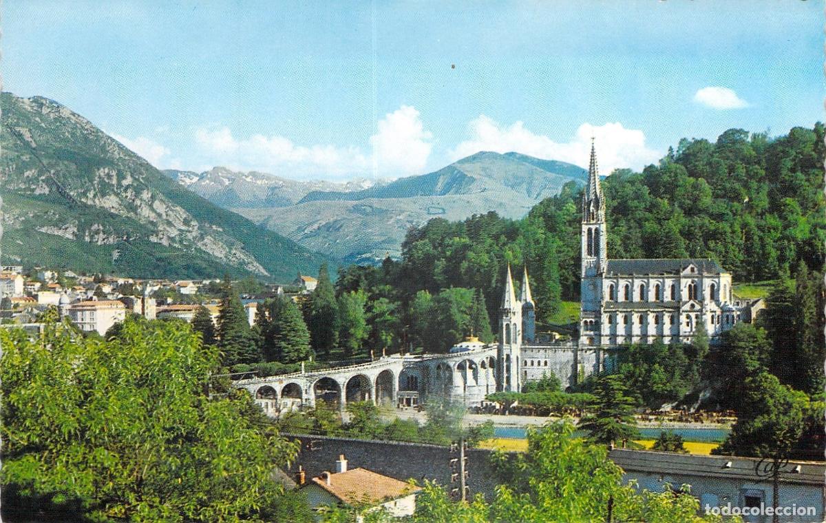 Postales: Postal de la Bas&iacute;lica de Lourdes y los Pirineos