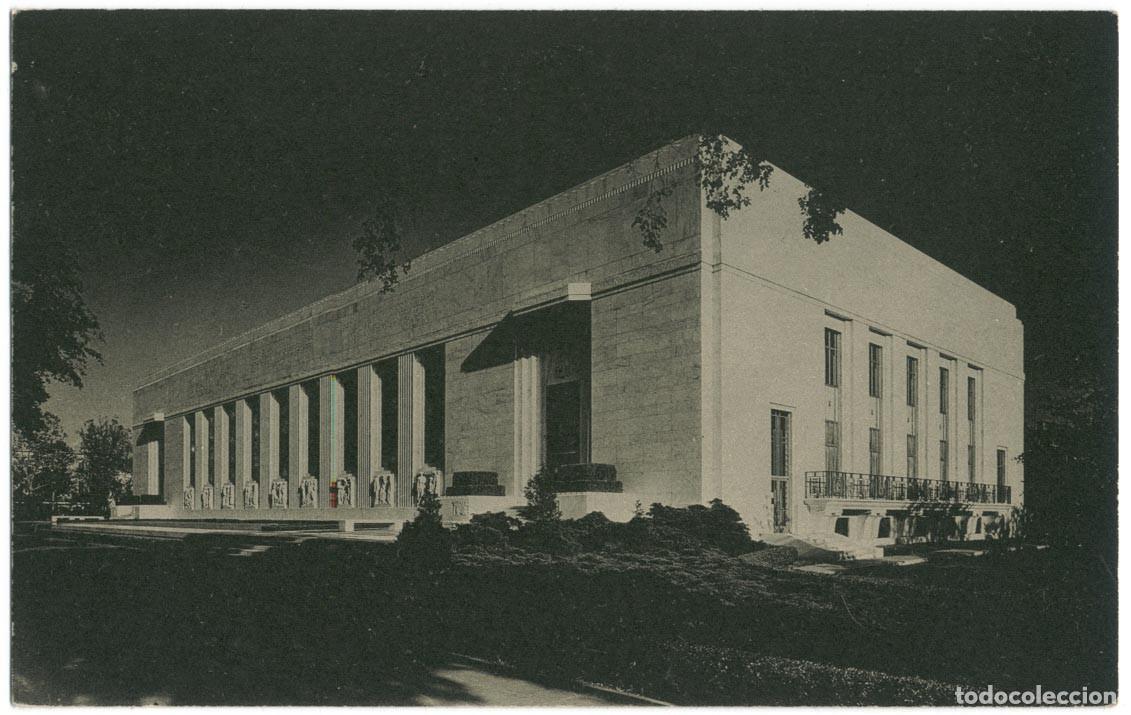 Postales: Folger Shakespeare Library WA, by Paul Philippe Cret_Meriden. Photo Horydzczak