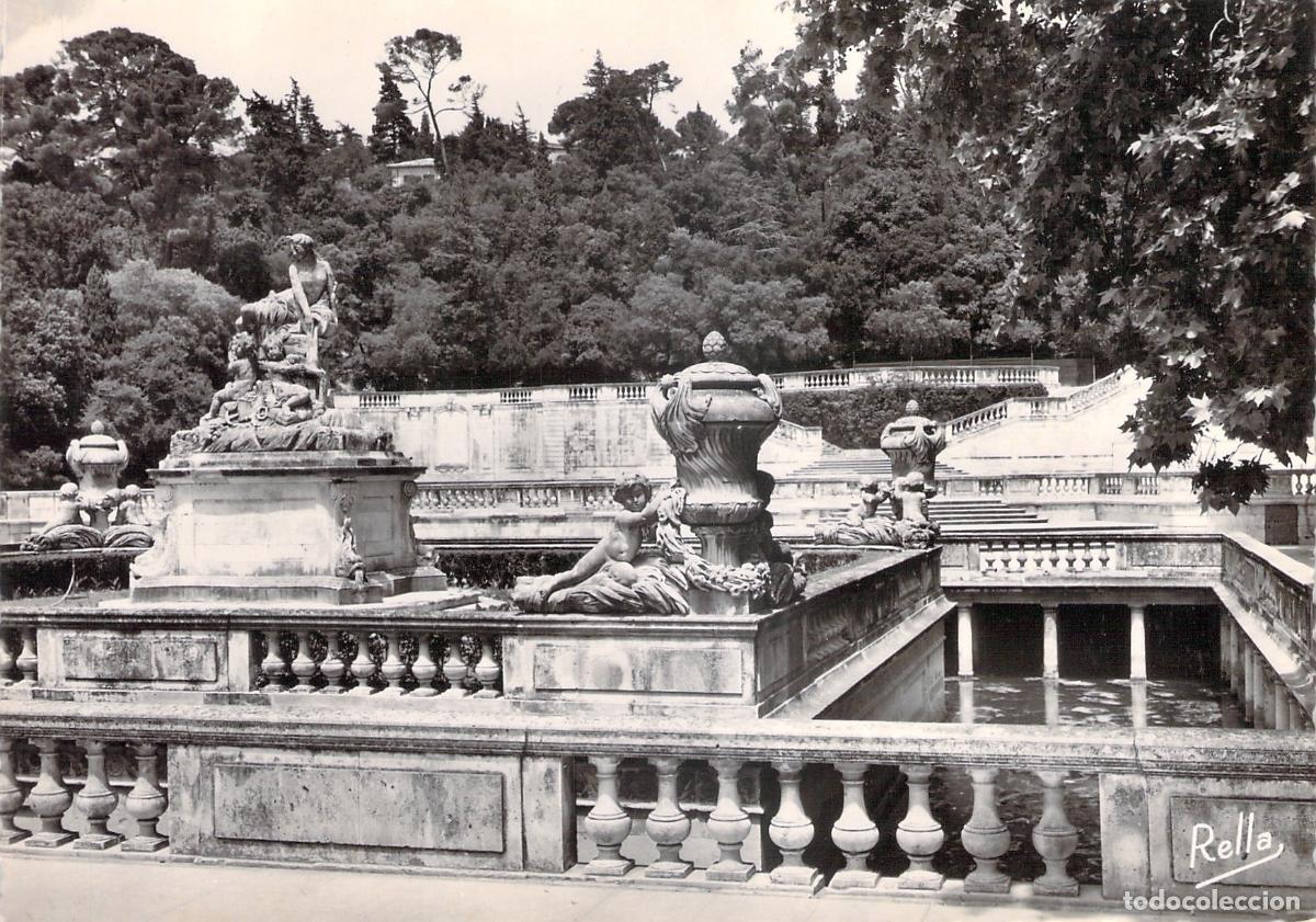 Postales: Postal de Nimes, Jardin de la Fontaine y Ba&ntilde;os Romanos