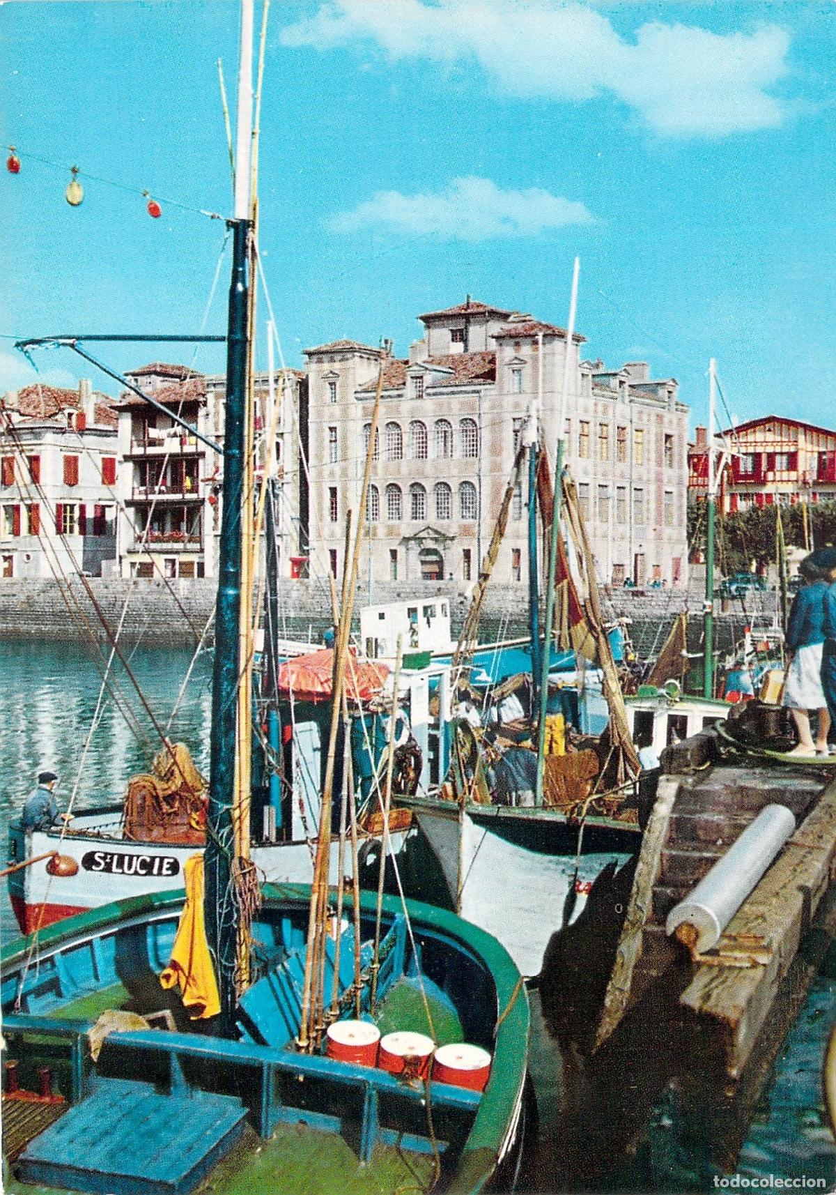 Postales: Postal de Saint-Jean-de-Luz, Puerto y Casa de la Infanta, Francia