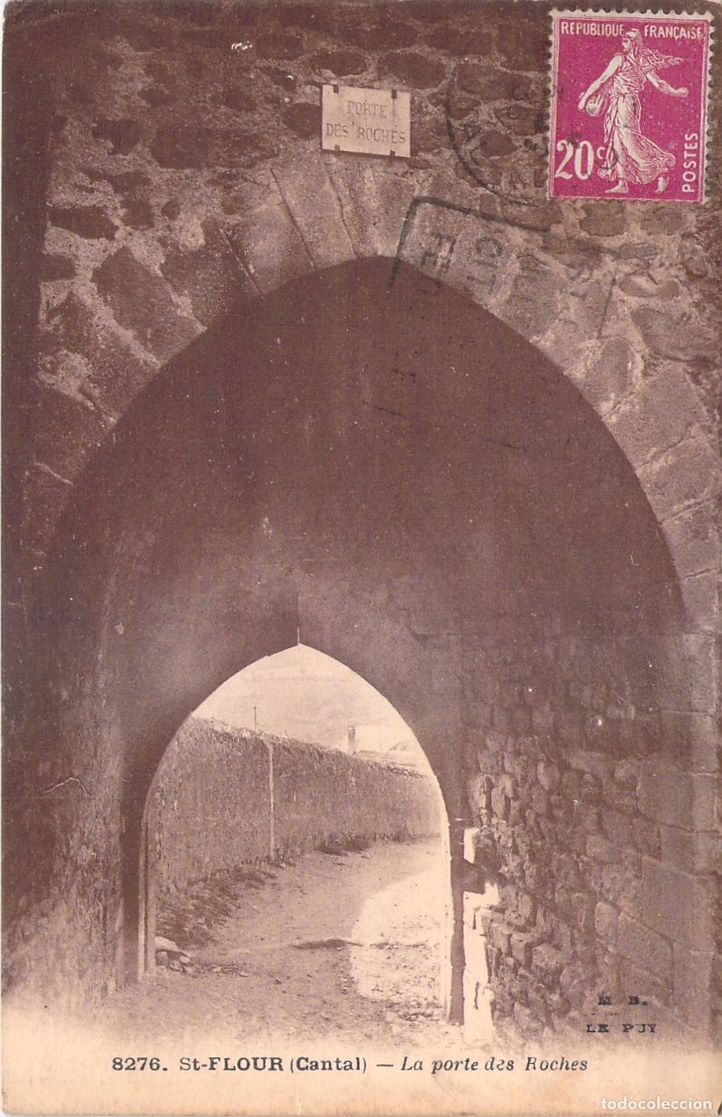 Postales: Postal de Saint-Flour Cantal - La Porte des Roches Francia
