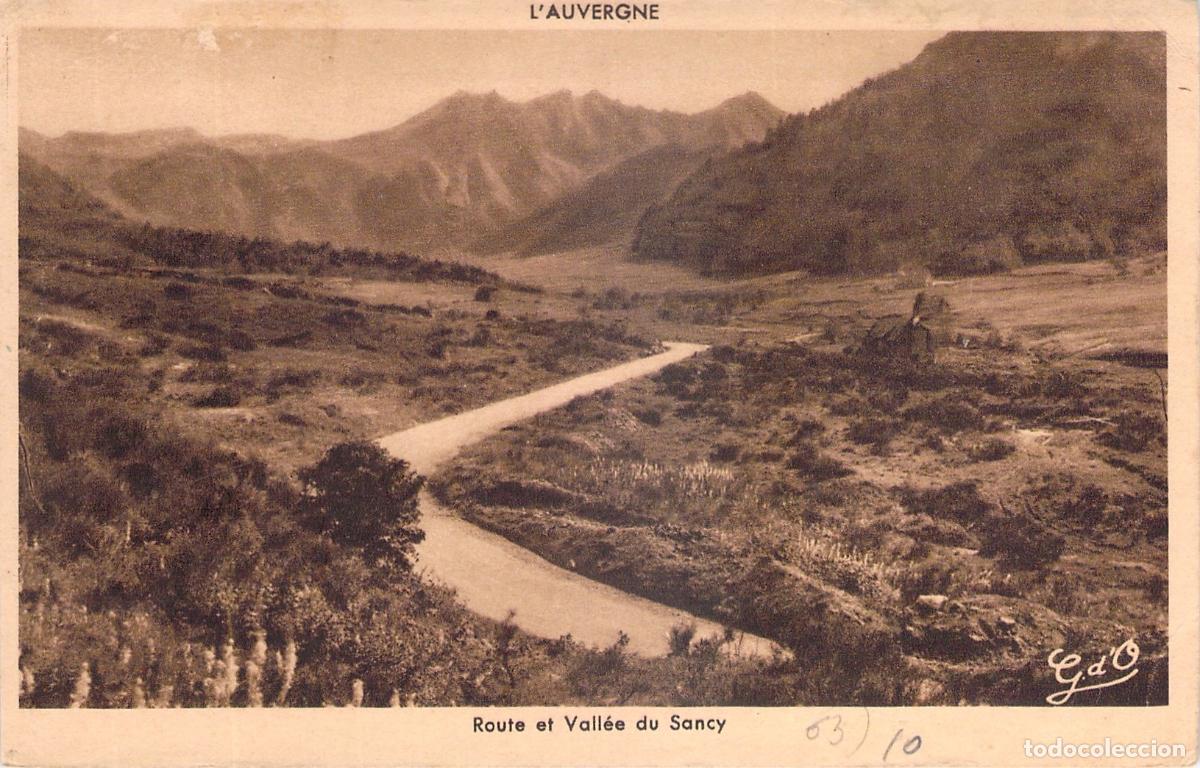 Postales: Postal de la Ruta y el Valle del Sancy en Auvernia Francia