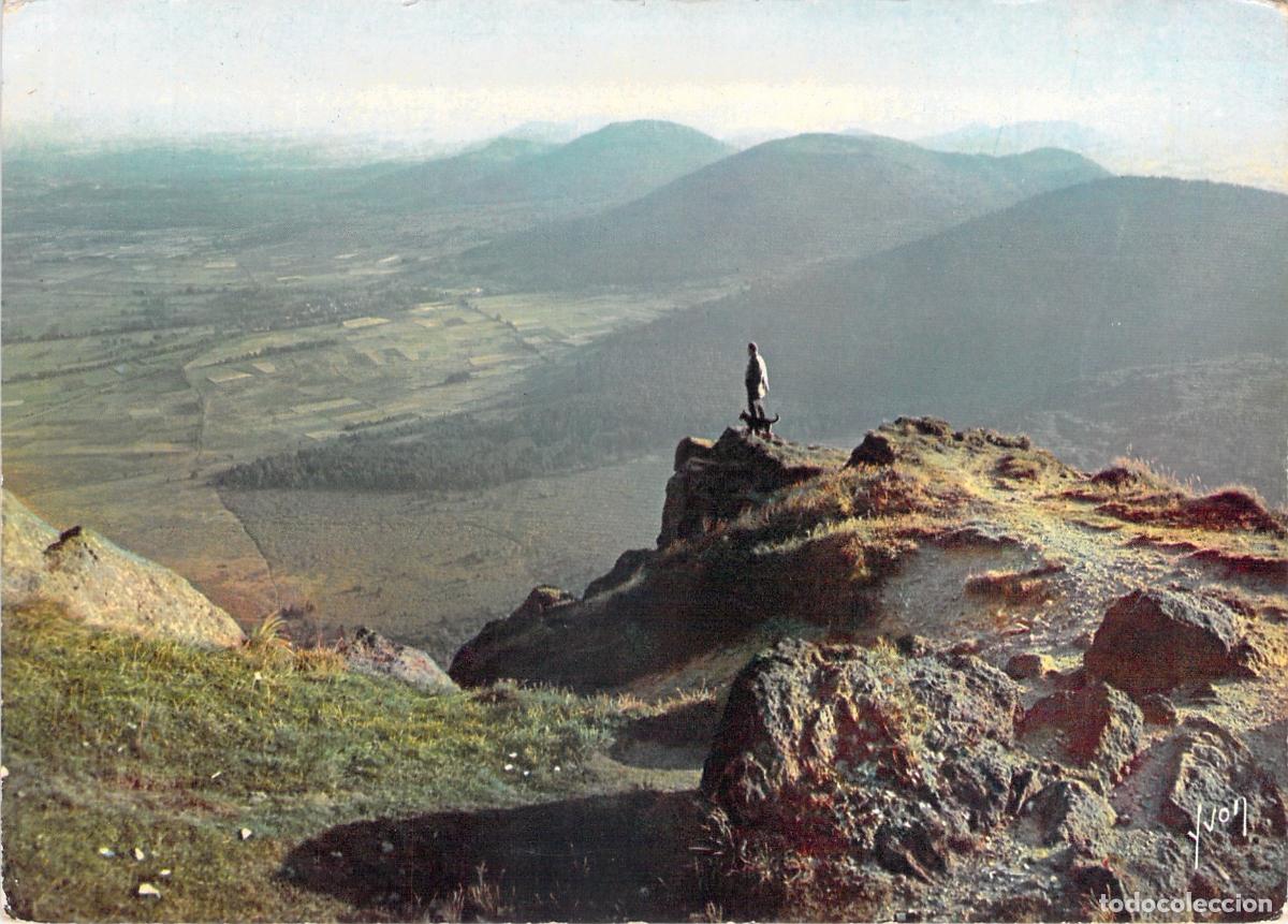 Postkarten: Postal de Puy-de-D&ocirc;me y los Volcanes de Auvergne Francia