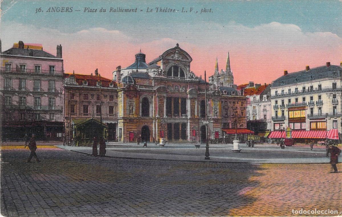 Cartes Postales: Postal de Angers, Francia: Place du Ralliement y el Teatro