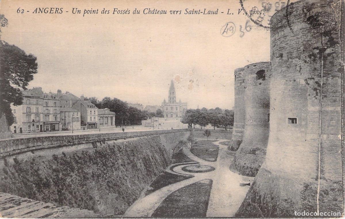 Postcards: Postal de Angers - Foso del Castillo hacia Saint-Laud, Francia
