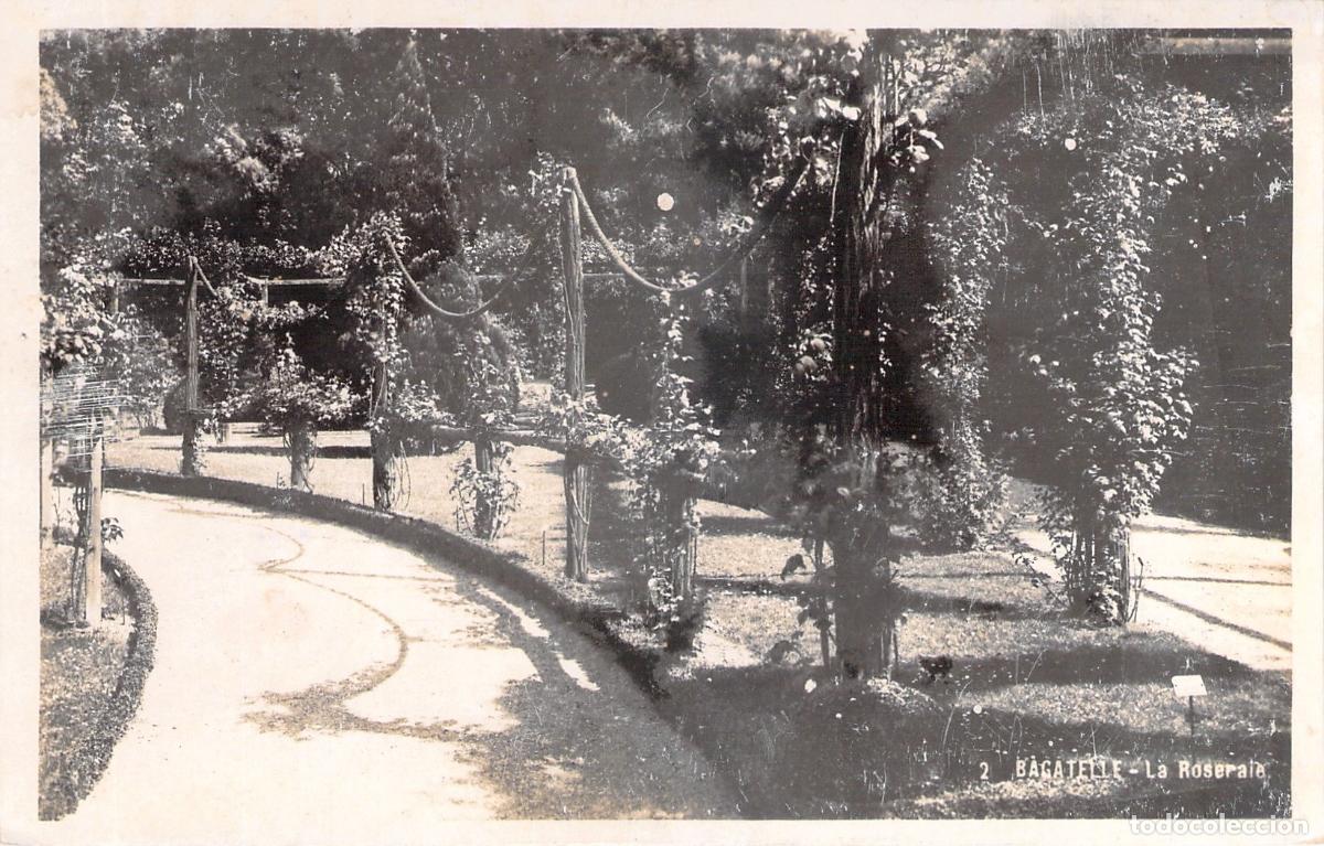 Cartes Postales: Postal de la Rosaleda de Bagatelle en Par&iacute;s, Francia