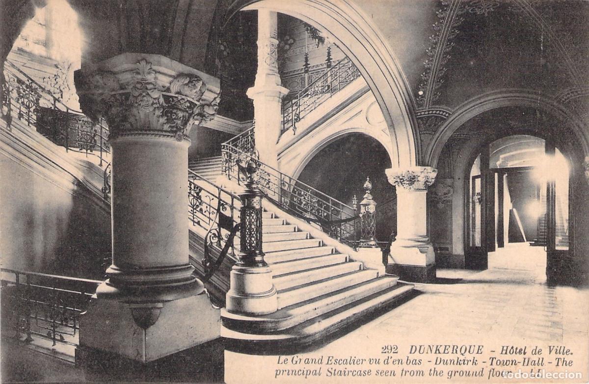 Postales: Postal de la Escalera Principal del Ayuntamiento de Dunkerque