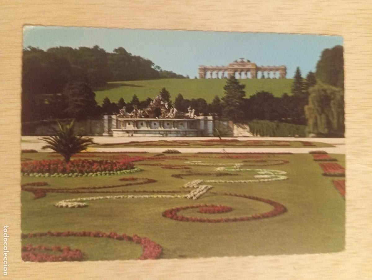 Postales: 1 POSTAL DE **. VIENA.. GLORIETA FUENTE DE NEPTUNO **. CIRCULADA 1974