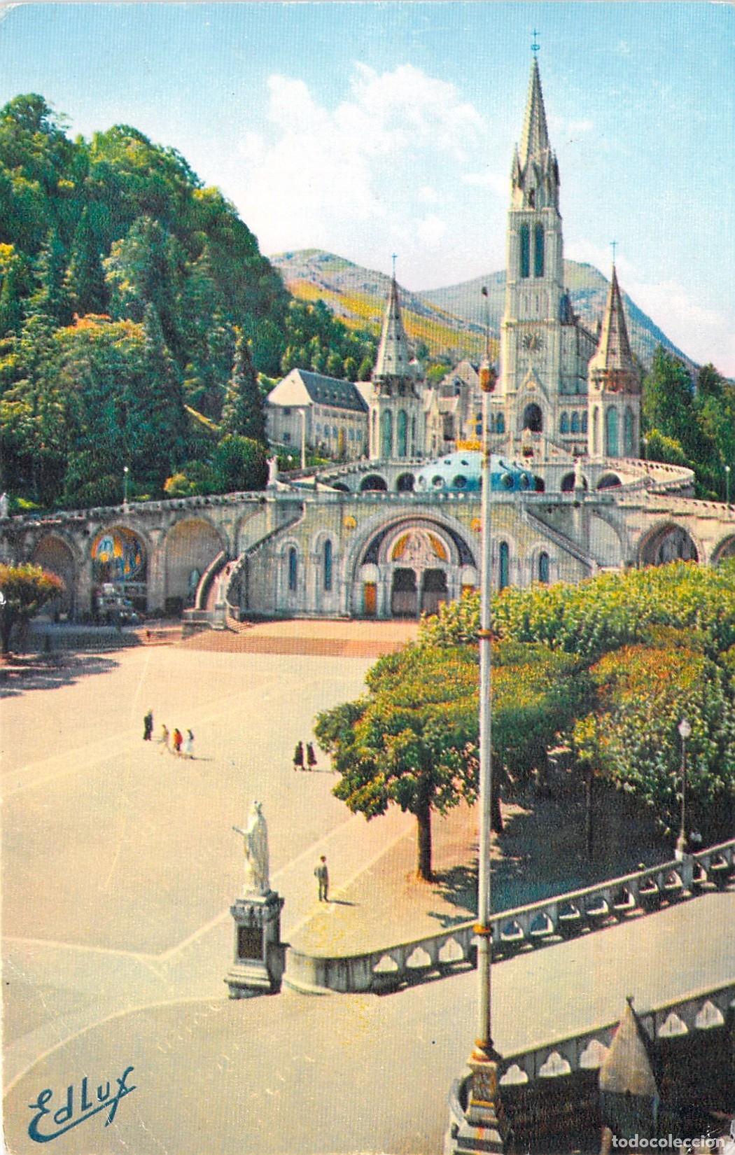 Postales: Postal de la Bas&iacute;lica y la Explanada de Lourdes, Francia