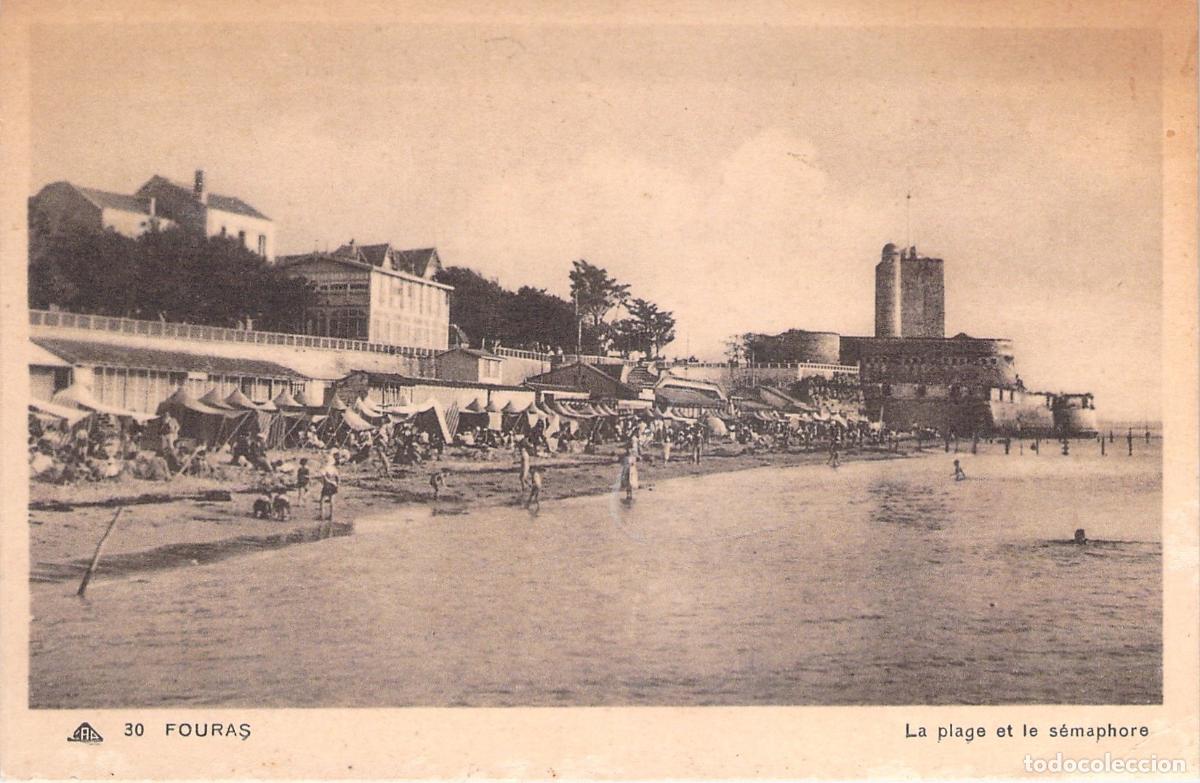 Cartes Postales: Postal de Fouras - La Playa y el Sem&aacute;foro - Charente-Maritime, Francia