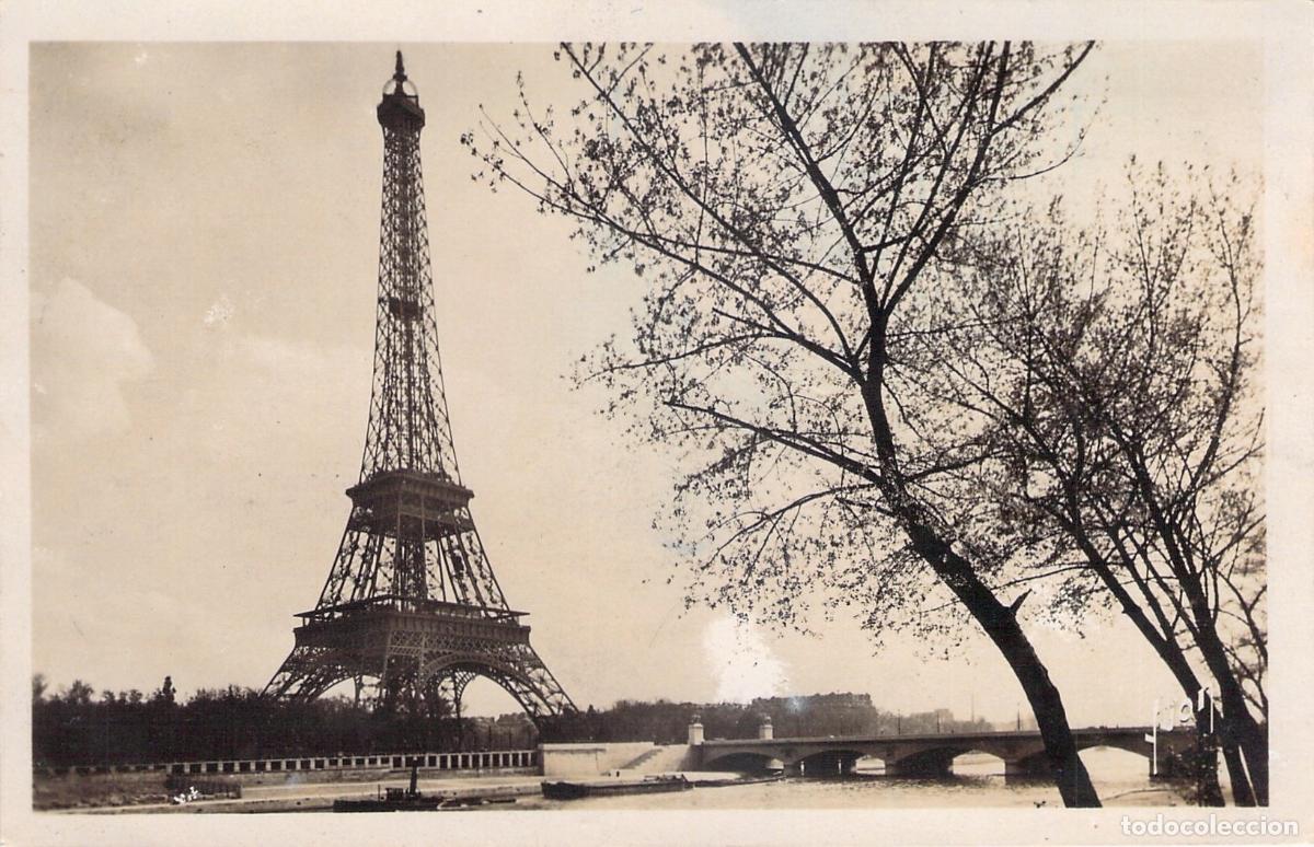 Cartes Postales: Postal de la Torre Eiffel y el R&iacute;o Sena en Par&iacute;s