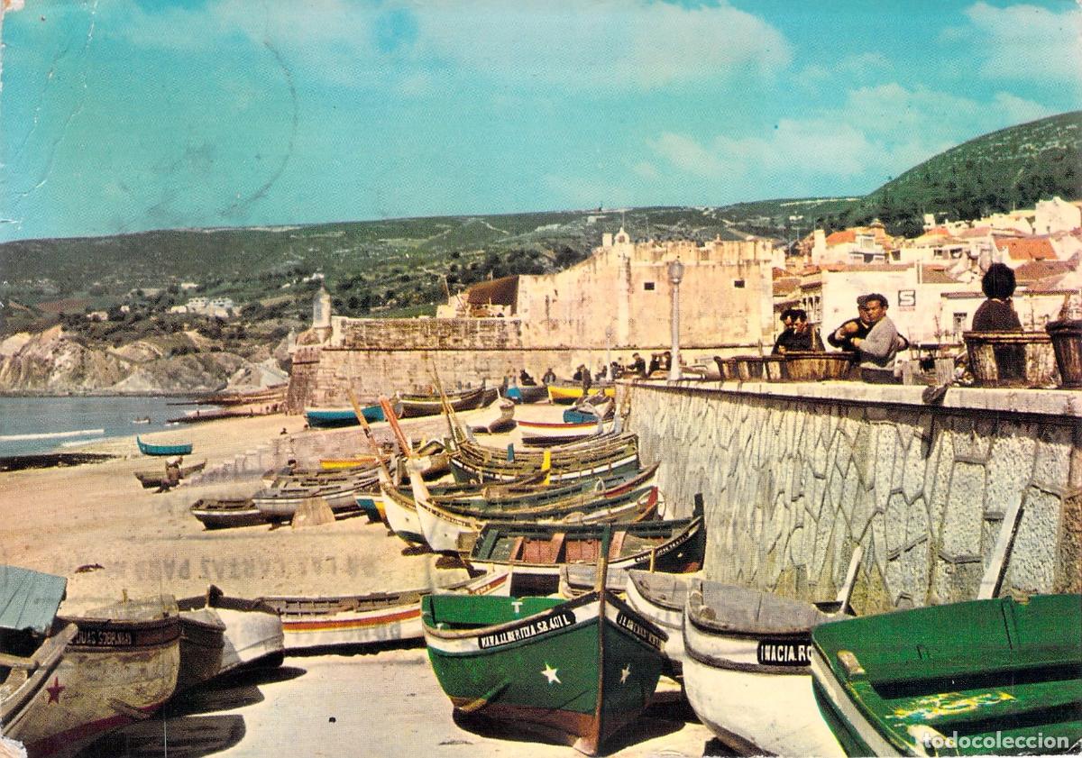 Postales: Postal de Sesimbra con Barcos de Pesca en la Playa, Portugal