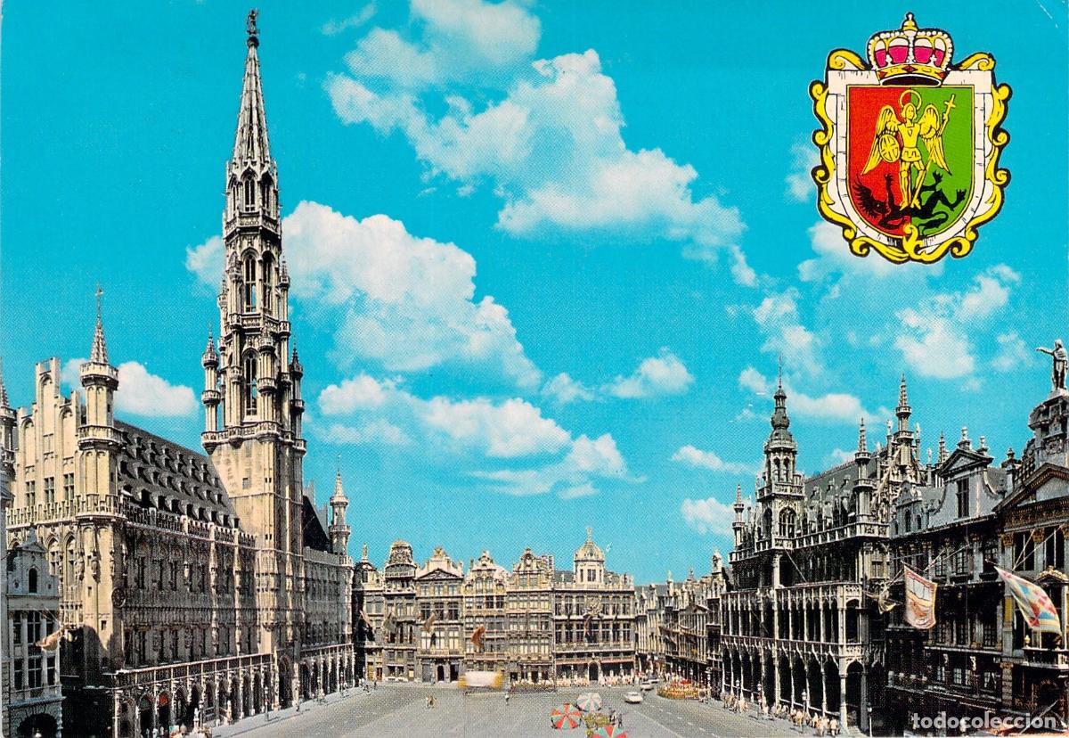 Postales: Postal de la Grand Place de Bruselas con Escudo Her&aacute;ldico
