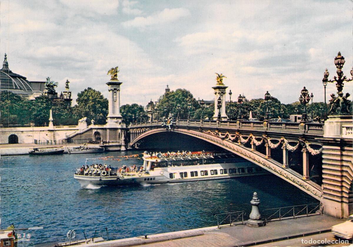 Postales: Postal de Par&iacute;s con el Puente Alejandro III y el Grand Palais