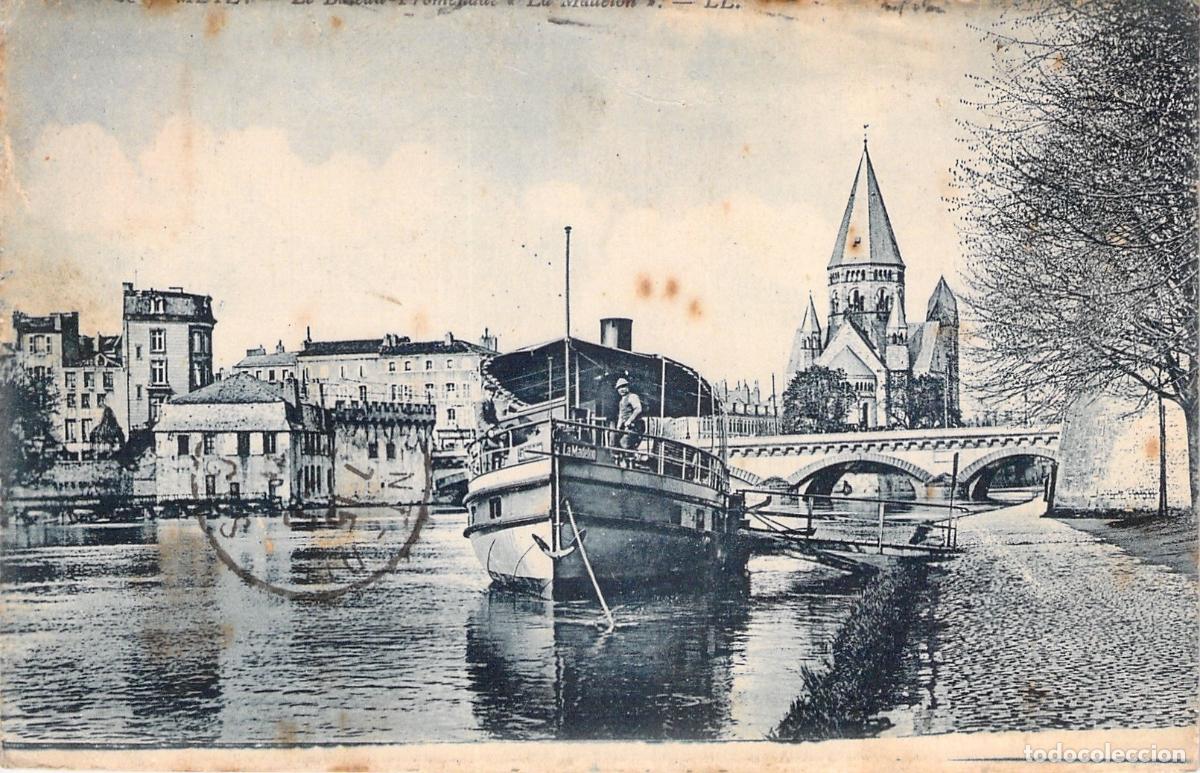 Postales: Postal de Metz Francia Barco de Paseo La Madelon I y Temple Neuf