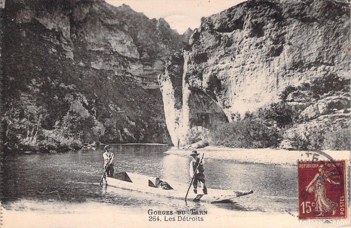 Postkarten: Postal de Gorges du Tarn - Les D&eacute;troits con barca en el r&iacute;o
