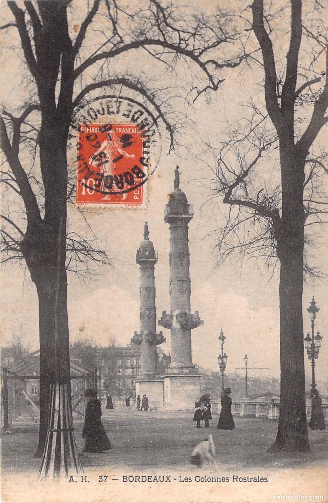 Postales: Postal de Burdeos Francia Columnas Rostrales Monumento Hist&oacute;rico