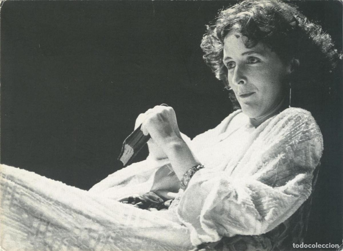 Postales: 263 Fiona Shaw (Mistress Carol) in Hyde Park (1987)_RSC; 08-263. Photo Donald Cooper