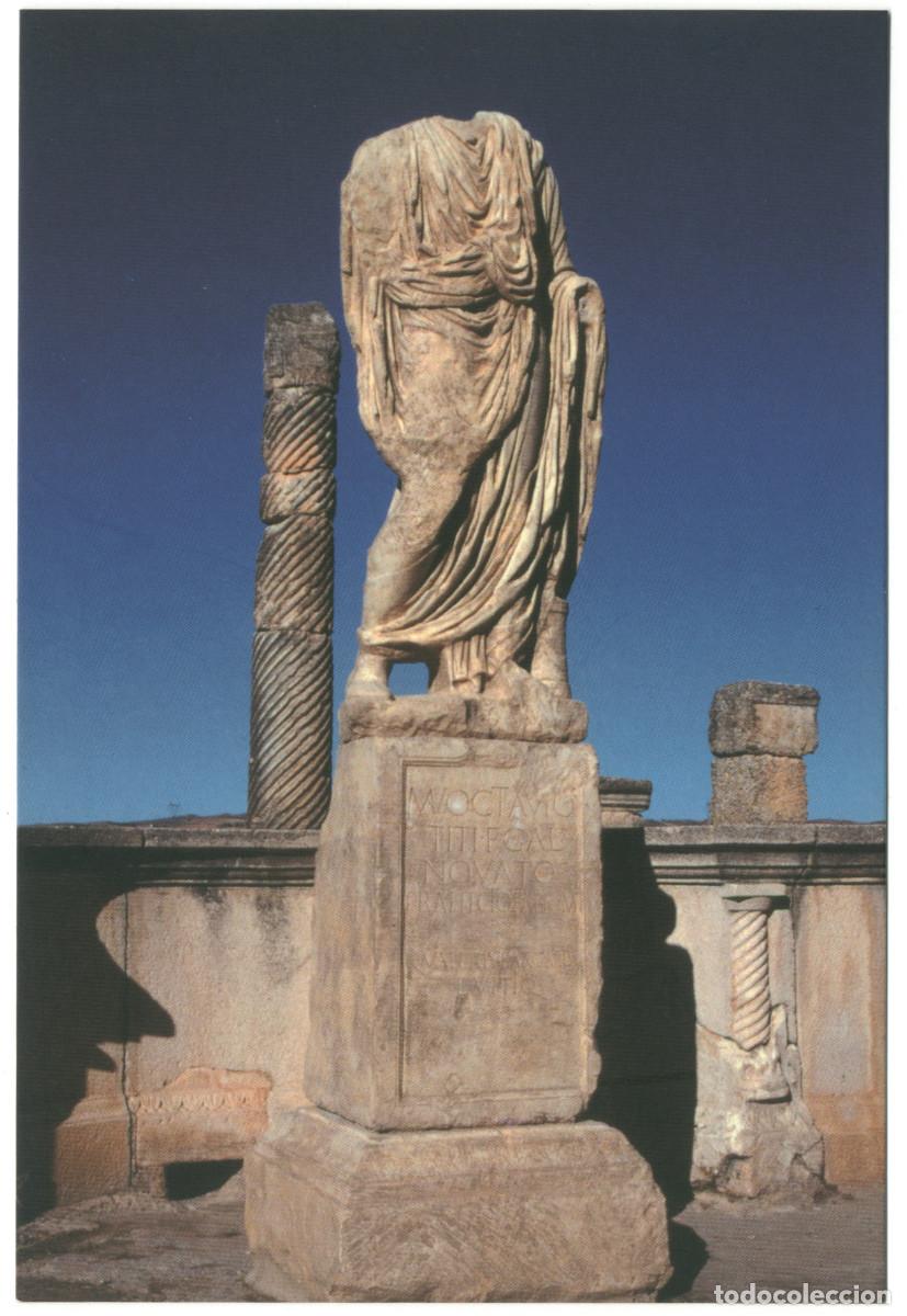 Postales: SEG&Oacute;BRIGA (Saelices. Cuenca)_Estatua del constructor del teatro_Junta Comunidades (La Mancha)