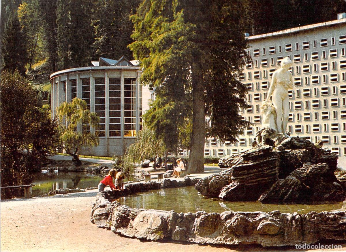 Postcards: Postal de Luchon - El Vaporarium y Fuente Escult&oacute;rica