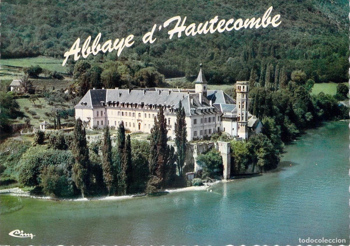 Postcards: Postal Vista A&eacute;rea de la Abad&iacute;a de Hautecombe y Lago del Bourget