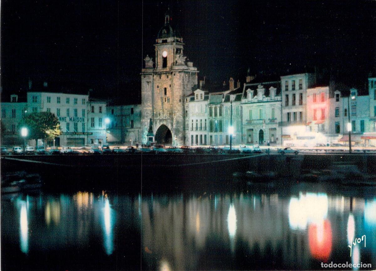 Postales: Postal de La Rochelle, Puerta de la Grosse Horloge Iluminada