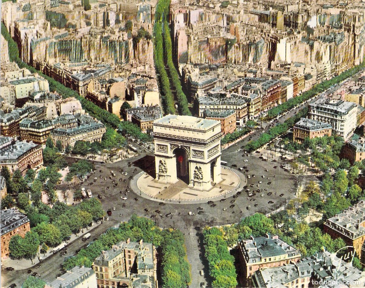 Postales: Postal de Vista A&eacute;rea del Arco de Triunfo y Campos El&iacute;seos en Par&iacute;s