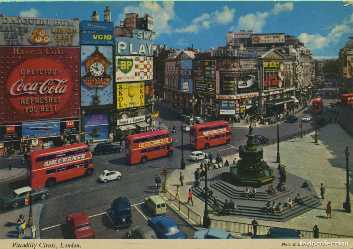 Postales: Londres. Picadilly Circus. Sin circular. ED. JOHN HINDE